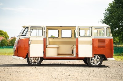 Lot 1964 Volkswagen Type 2 Split Screen Deluxe Kombi 15 window