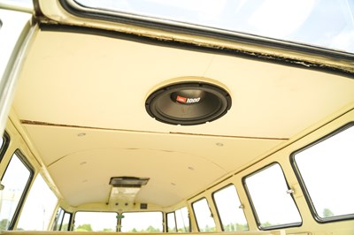Lot 1964 Volkswagen Type 2 Split Screen Deluxe Kombi 15 window
