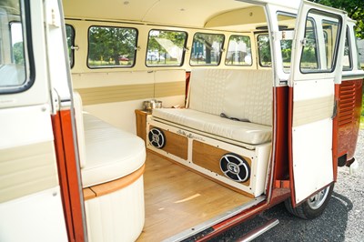 Lot 1964 Volkswagen Type 2 Split Screen Deluxe Kombi 15 window