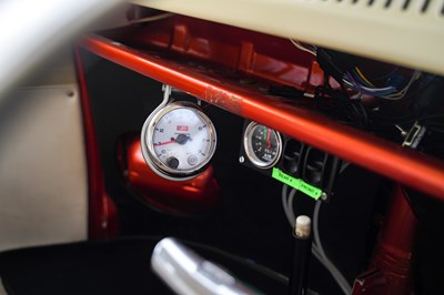 Lot 1964 Volkswagen Type 2 Split Screen Deluxe Kombi 15 window