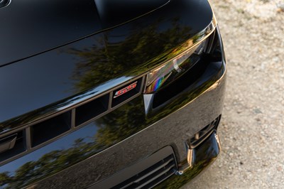 Lot 2015 Chevrolet Camaro SS