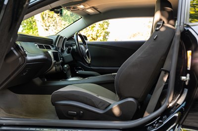 Lot 2015 Chevrolet Camaro SS