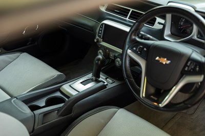 Lot 2015 Chevrolet Camaro SS