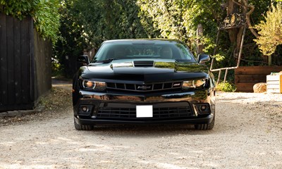 Lot 2015 Chevrolet Camaro SS
