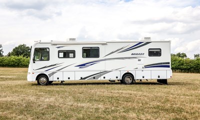 Lot 169 - 2008 Coachmen Mirada 350 DS