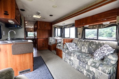 Lot 169 - 2008 Coachmen Mirada 350 DS