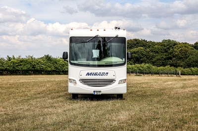 Lot 169 - 2008 Coachmen Mirada 350 DS