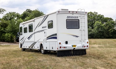 Lot 169 - 2008 Coachmen Mirada 350 DS