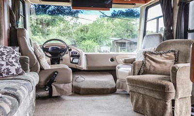 Lot 169 - 2008 Coachmen Mirada 350 DS