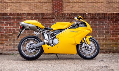 Lot 2004 Ducati 999