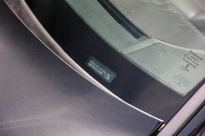 Lot 1995 Mercedes-Benz E320 Coupé