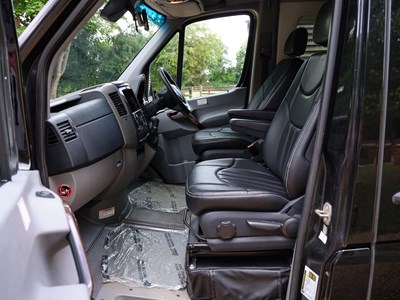 Lot 2014 Mercedes-Benz Sprinter 515 CDI ‘Airstream Interstate’