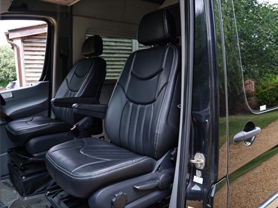 Lot 2014 Mercedes-Benz Sprinter 515 CDI ‘Airstream Interstate’