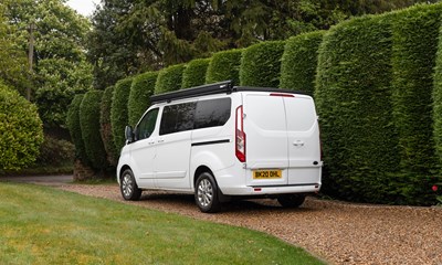 Lot 2020 Ford Custom Camper