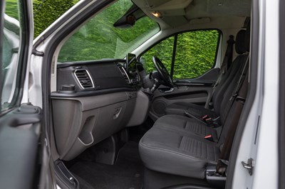 Lot 2020 Ford Custom Camper