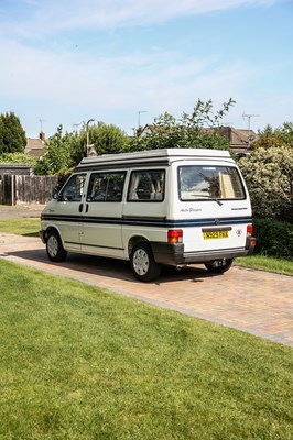 Lot 111 - 1996 Volkswagen Camper T4