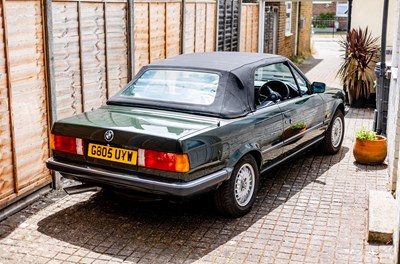 Lot 1990 BMW 320i Cabriolet