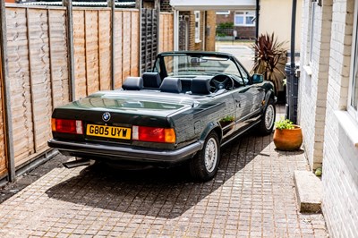 Lot 1990 BMW 320i Cabriolet