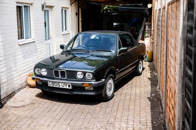 Lot 1990 BMW 320i Cabriolet