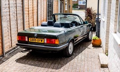 Lot 1990 BMW 320i Cabriolet