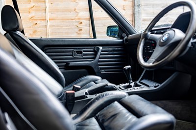 Lot 1990 BMW 320i Cabriolet