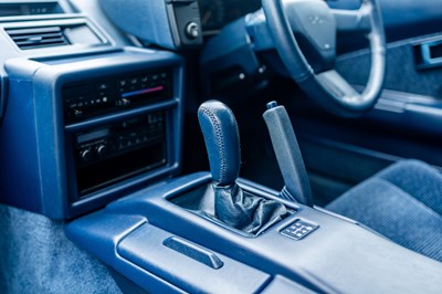 Lot 122 - 1989 Toyota MR2