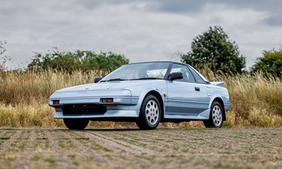 Lot 122 - 1989 Toyota MR2