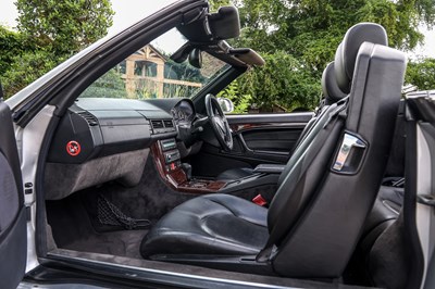 Lot 281 - 2000 Mercedes-Benz 280 SL