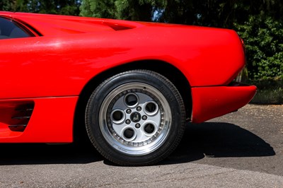 Lot 213 - 1994 Lamborghini Diablo VT