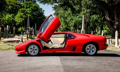 Lot 213 - 1994 Lamborghini Diablo VT