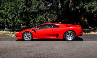 Lot 213 - 1994 Lamborghini Diablo VT