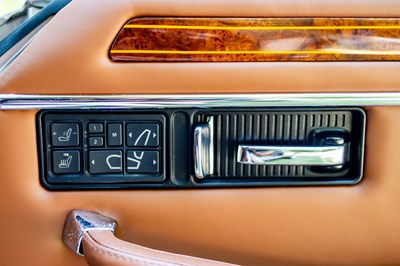 Lot 199 - 1992 Jaguar XJS V12 Convertible