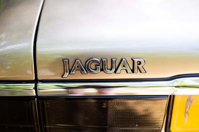 Lot 199 - 1992 Jaguar XJS V12 Convertible