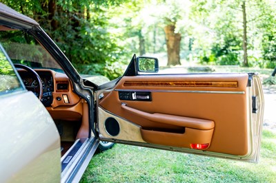 Lot 199 - 1992 Jaguar XJS V12 Convertible