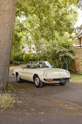 Lot 1980 Alfa Romeo Spider 2000