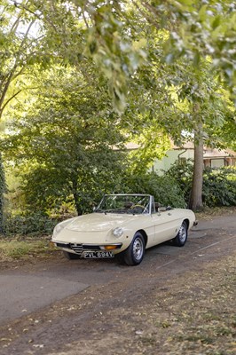 Lot 1980 Alfa Romeo Spider 2000