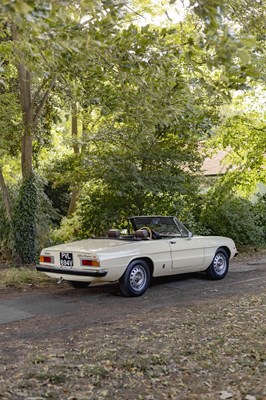Lot 1980 Alfa Romeo Spider 2000