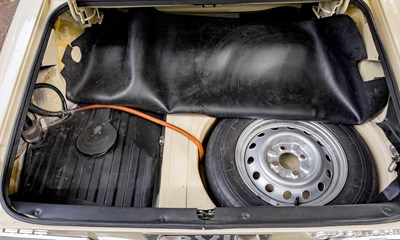 Lot 1980 Alfa Romeo Spider 2000
