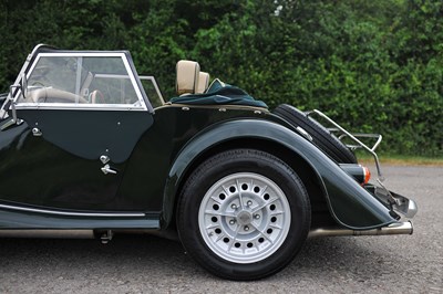 Lot 1990 Morgan Plus 8