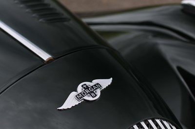 Lot 1990 Morgan Plus 8