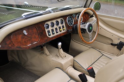 Lot 1990 Morgan Plus 8
