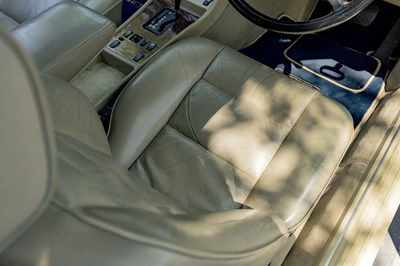Lot 1989 Mercedes-Benz 500 SEC