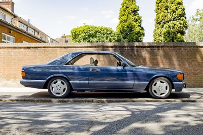 Lot 1989 Mercedes-Benz 500 SEC