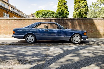 Lot 1989 Mercedes-Benz 500 SEC