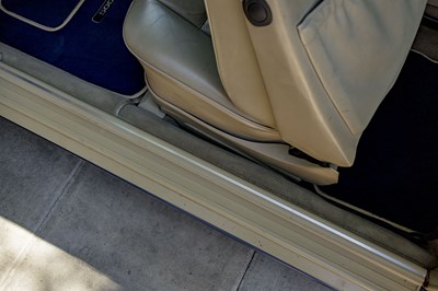 Lot 1989 Mercedes-Benz 500 SEC