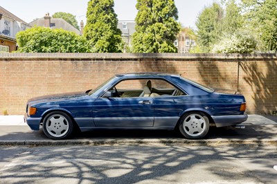 Lot 1989 Mercedes-Benz 500 SEC