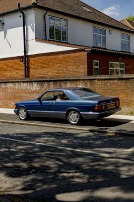 Lot 1989 Mercedes-Benz 500 SEC