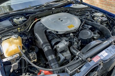 Lot 1989 Mercedes-Benz 500 SEC