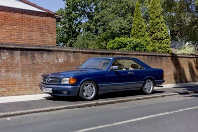 Lot 1989 Mercedes-Benz 500 SEC