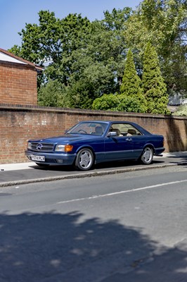 Lot 1989 Mercedes-Benz 500 SEC